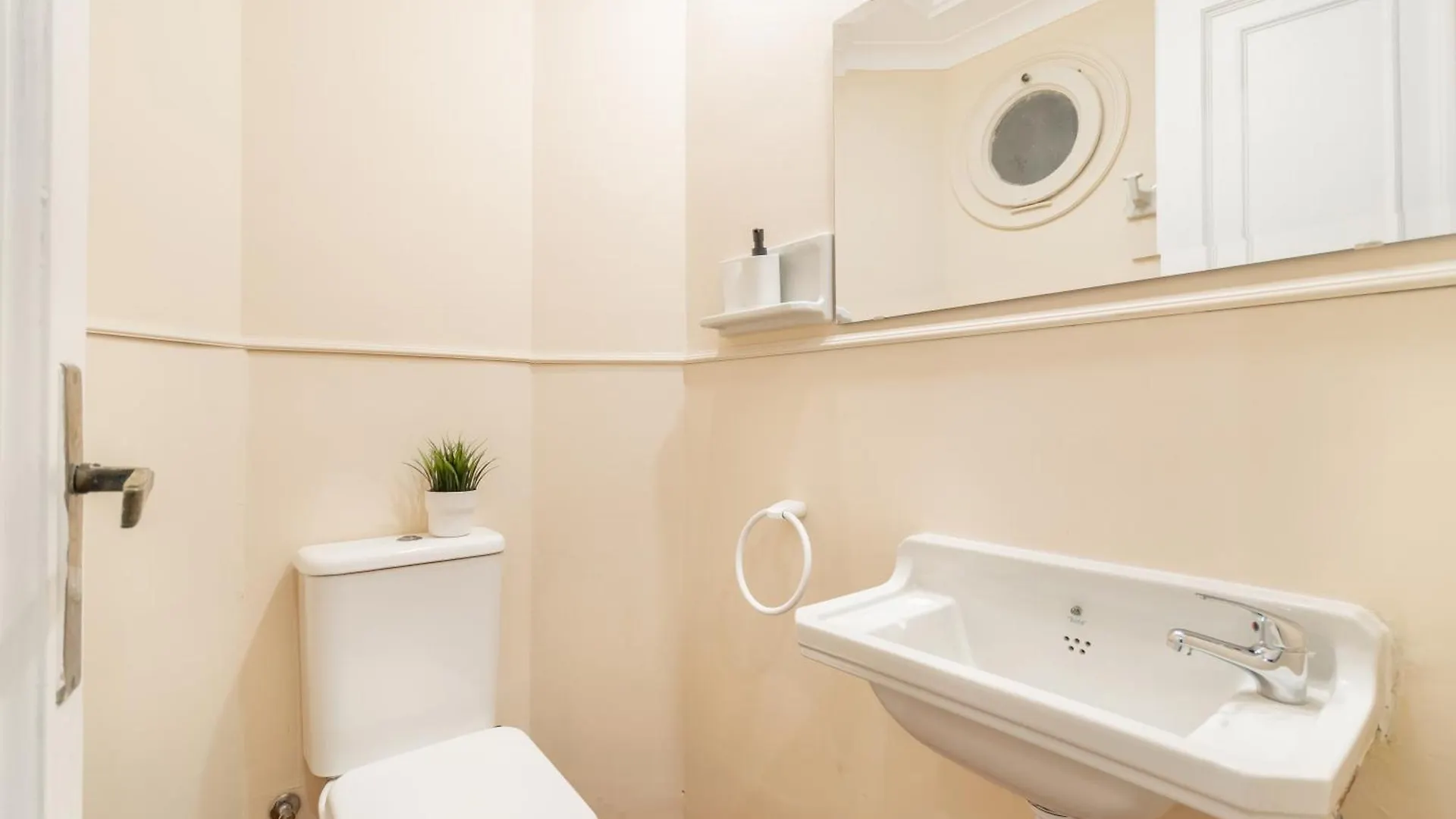 Bruc Apartment Barcelona 0*,