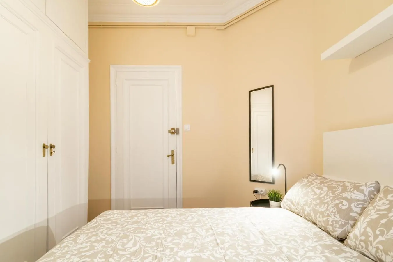 Bruc Apartment Barcelona